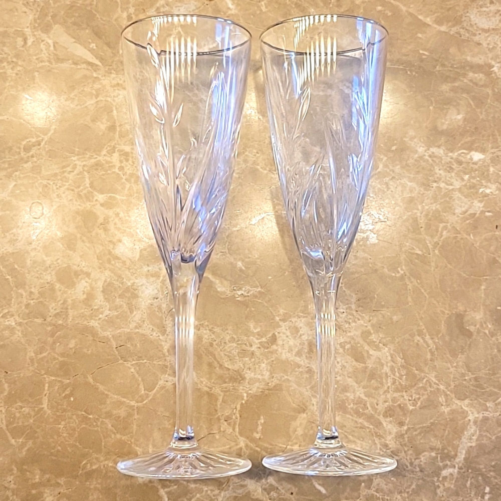 Elegant Clear Champagne Flutes